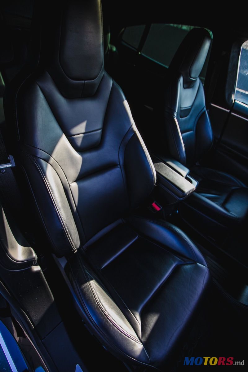 2015' Tesla Model S photo #6