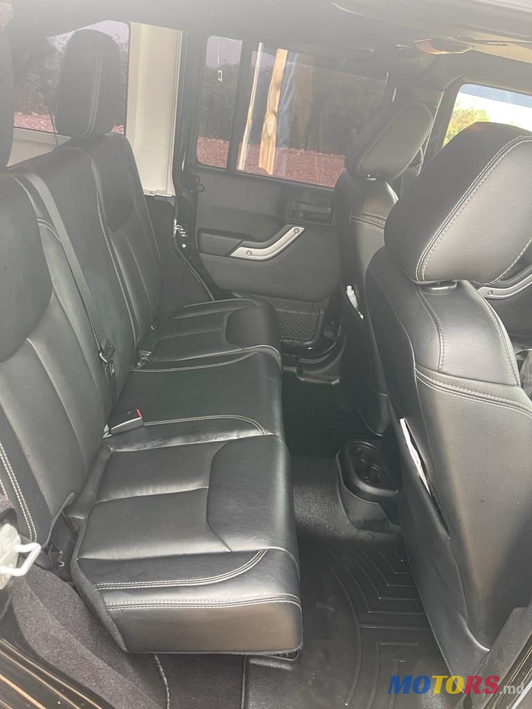 2015' Jeep Wrangler photo #4
