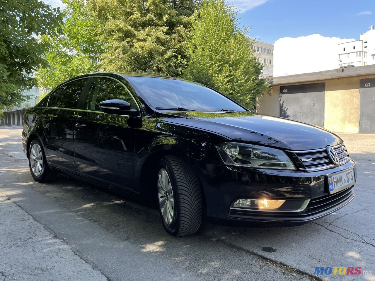 2013' Volkswagen Passat photo #2