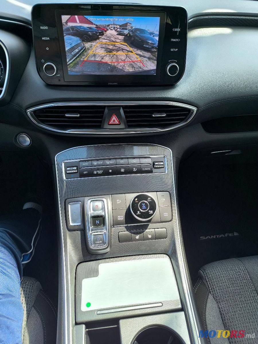 2022' Hyundai Santa Fe photo #4