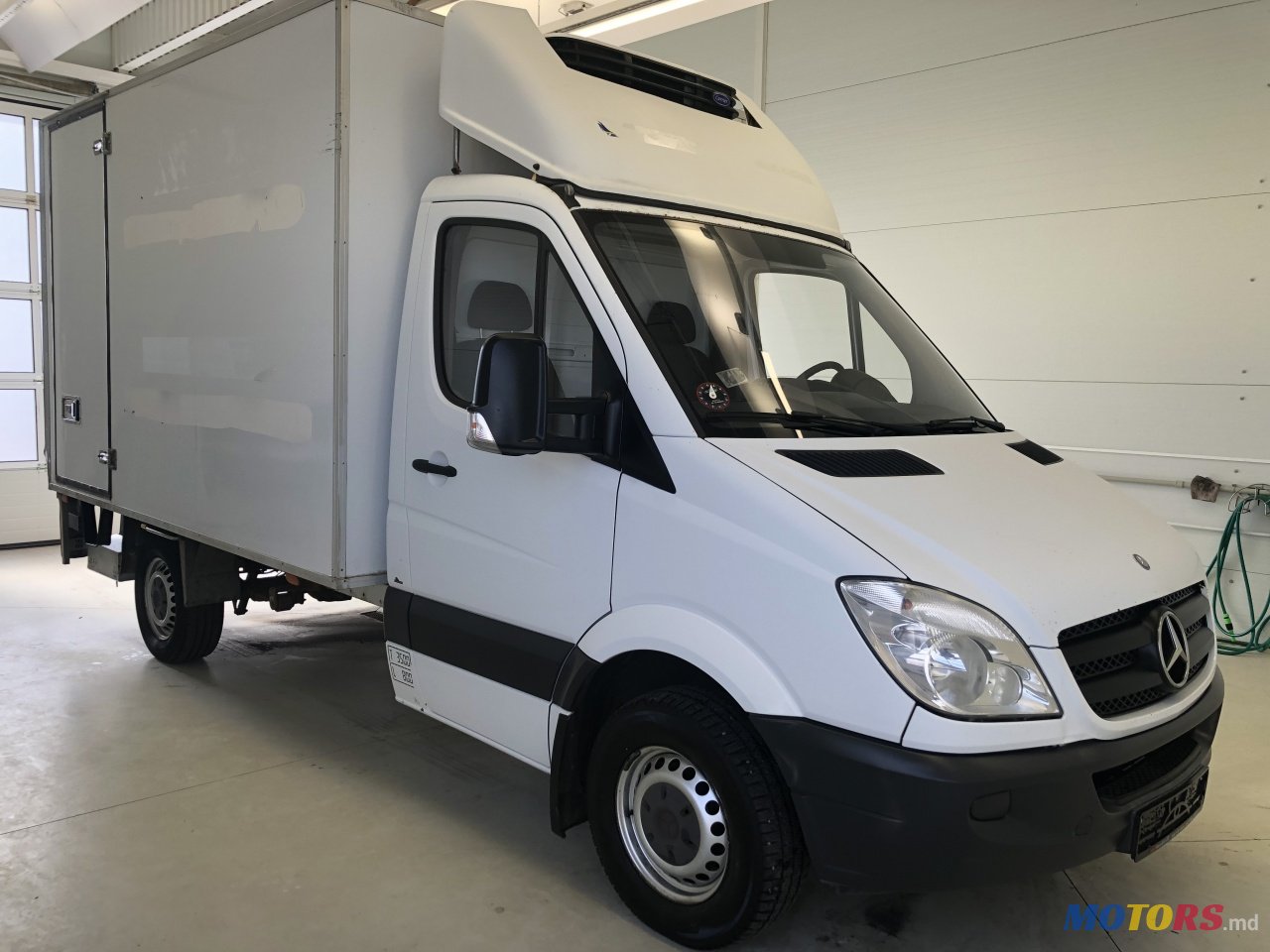 2012' Mercedes-Benz 316 CDI photo #2