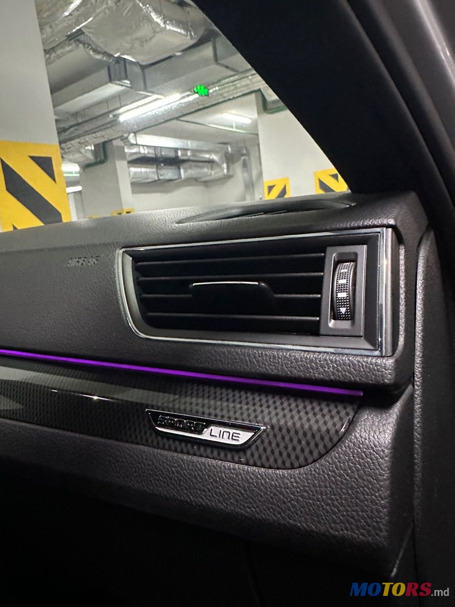 2018' Skoda Superb photo #6