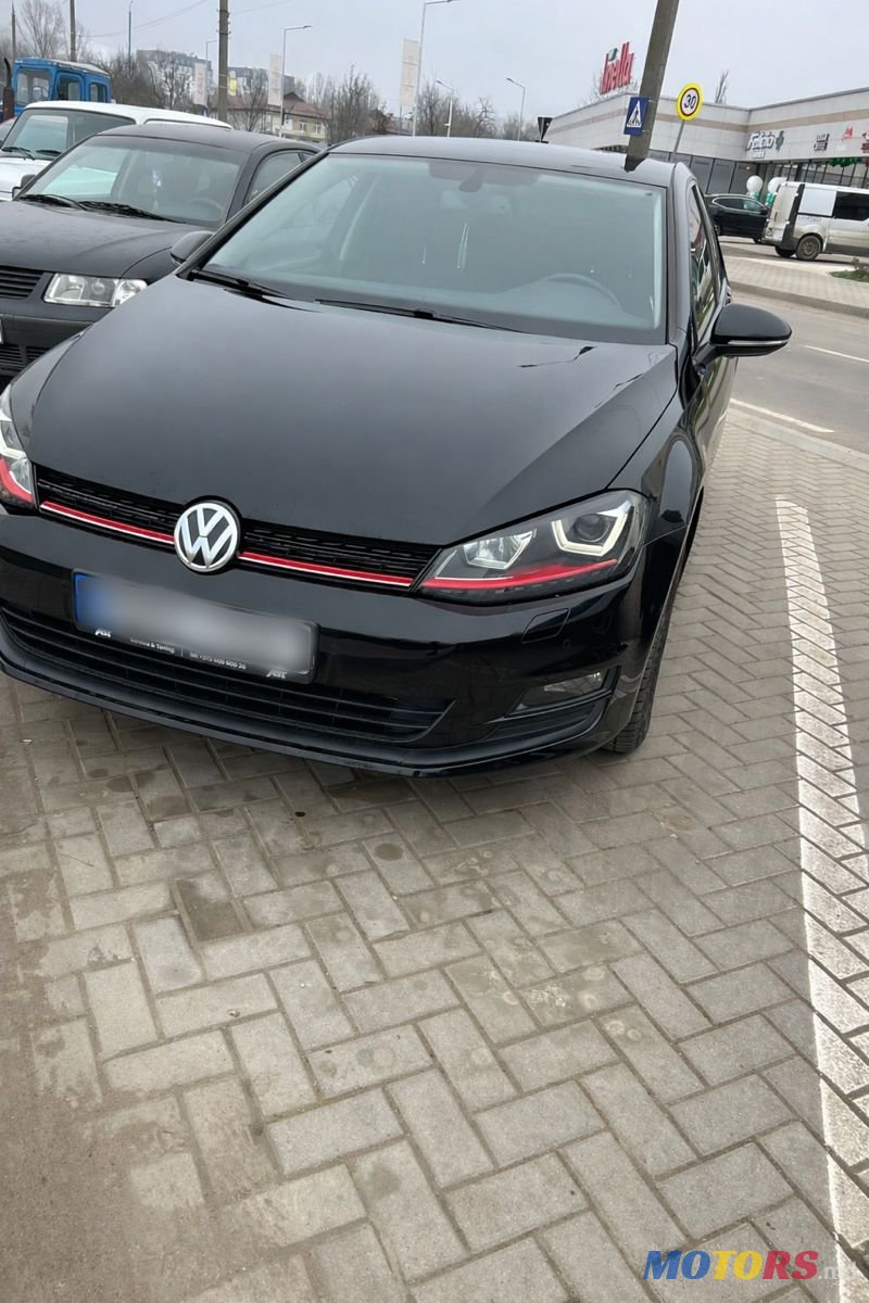 2015' Volkswagen Golf photo #1