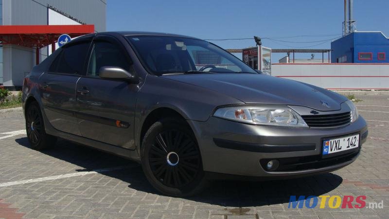 2002' Renault Laguna photo #1