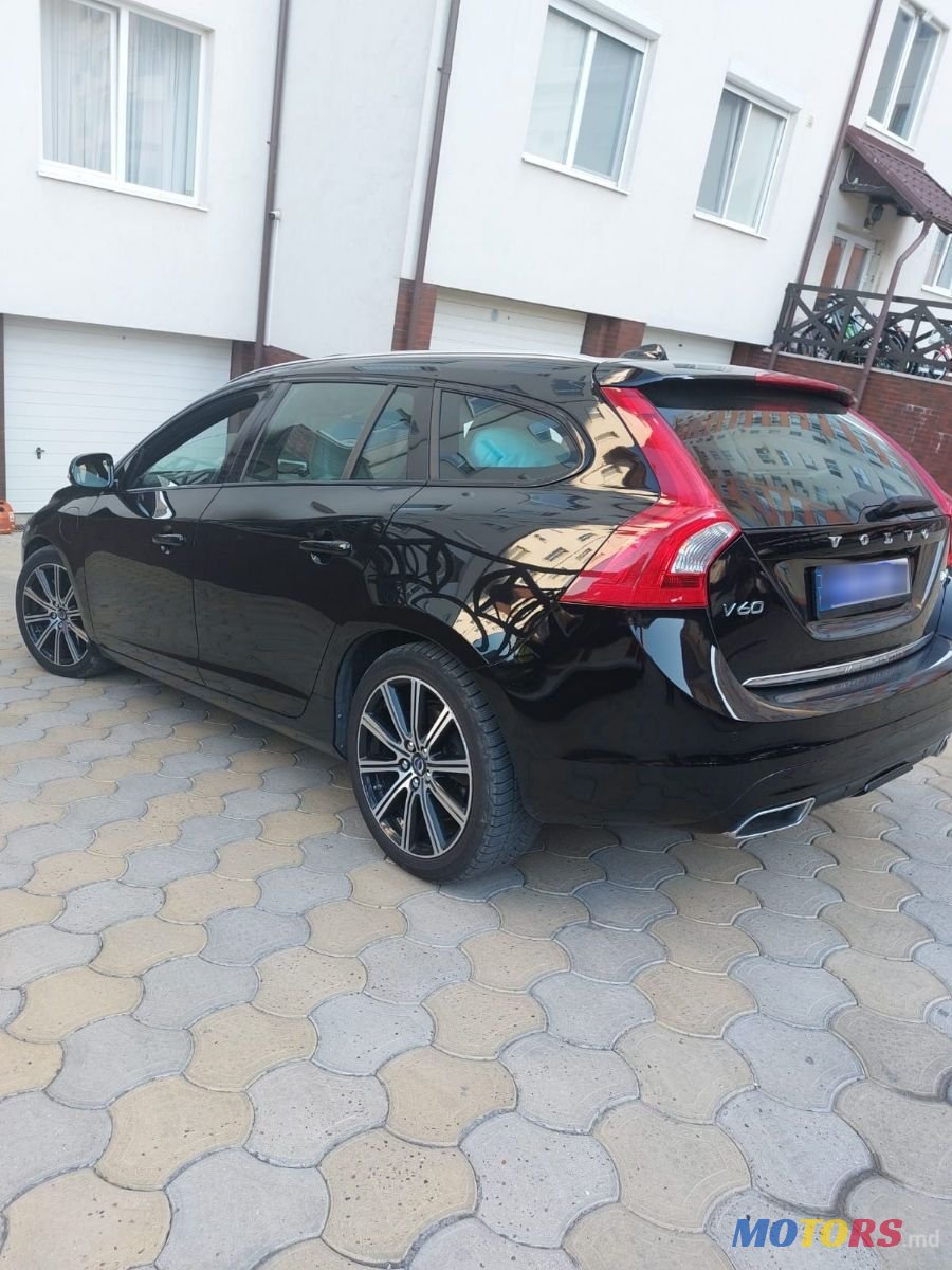 2016' Volvo V60 photo #1