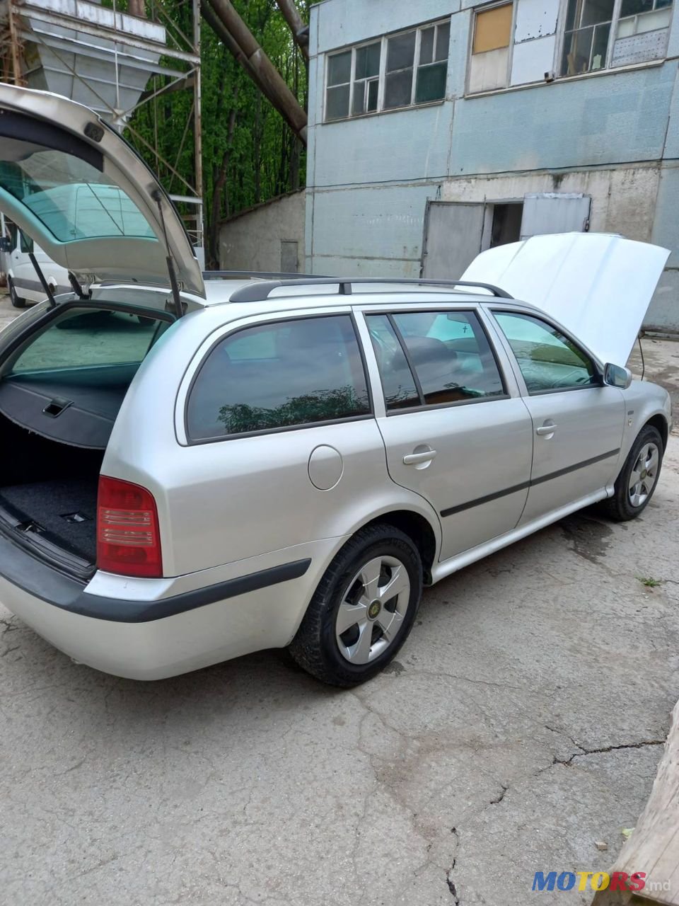 2004' Skoda Octavia photo #3