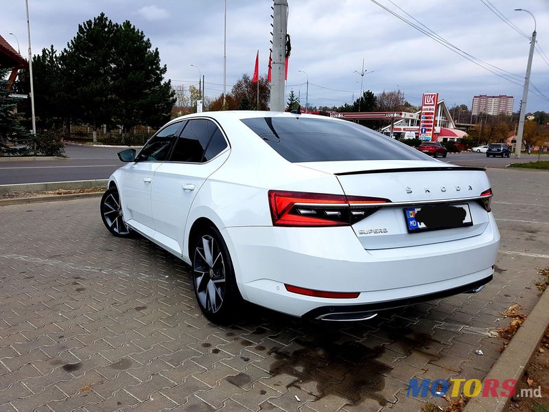 2020' Skoda Superb photo #6