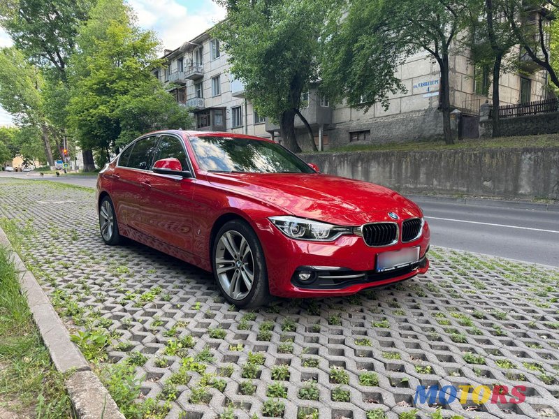 2017' BMW 3 Series photo #2