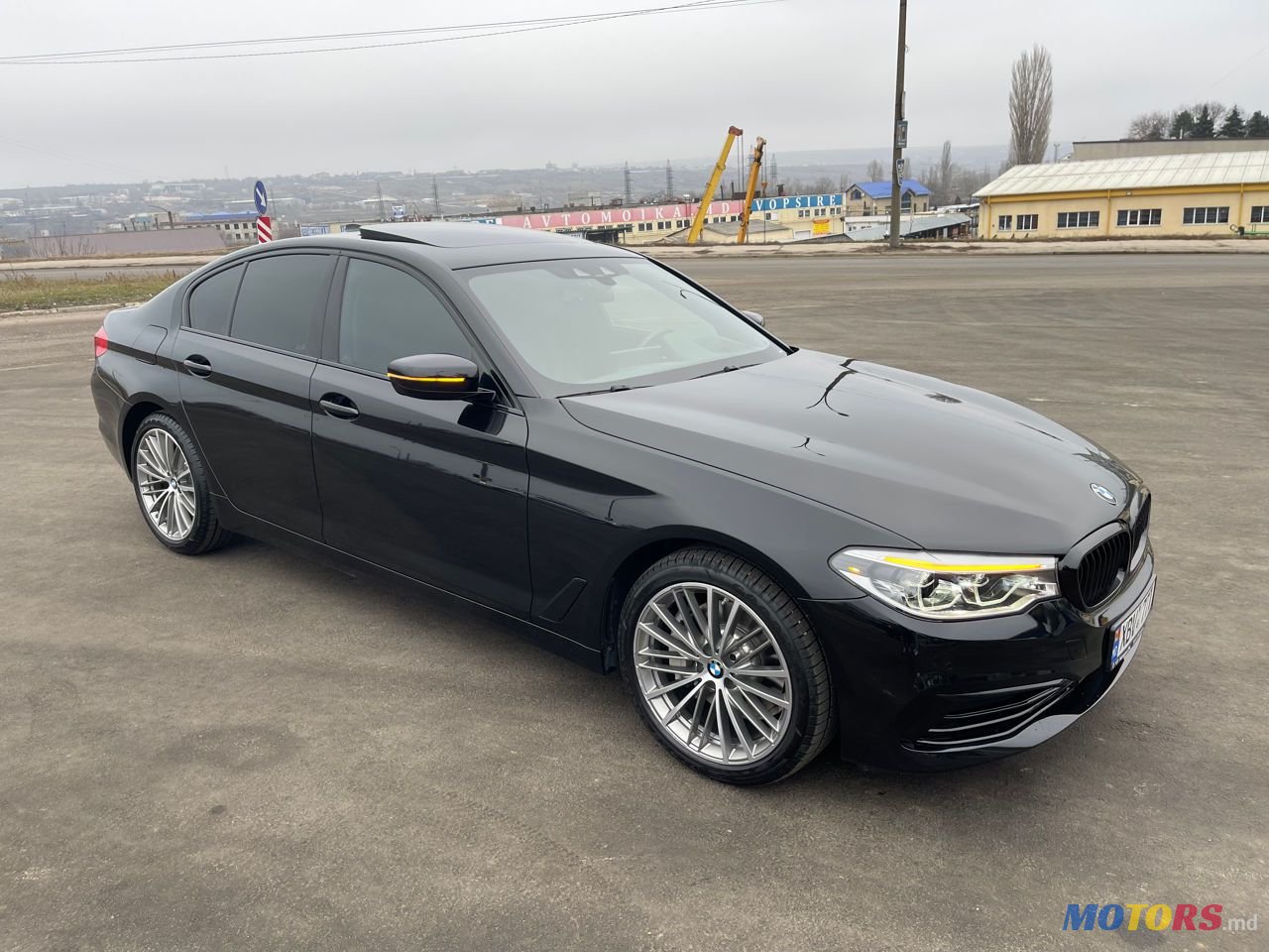 2020' BMW 5 Series photo #1