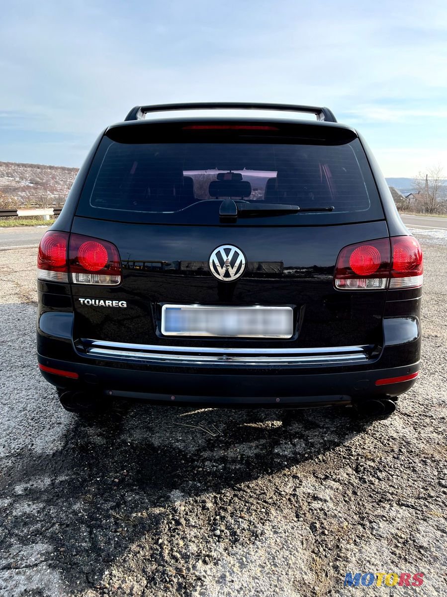 2007' Volkswagen Touareg photo #4