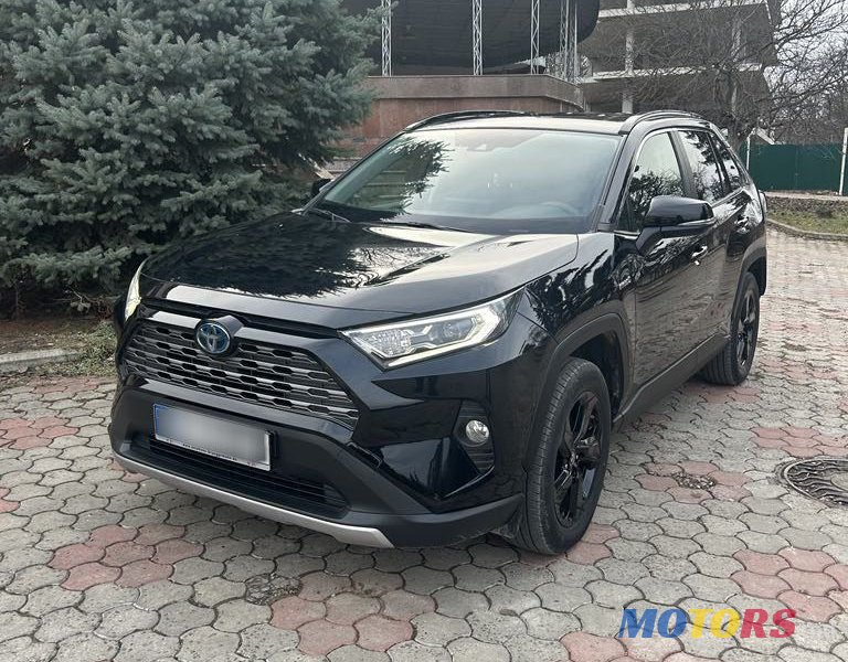 2020' Toyota RAV4 photo #1