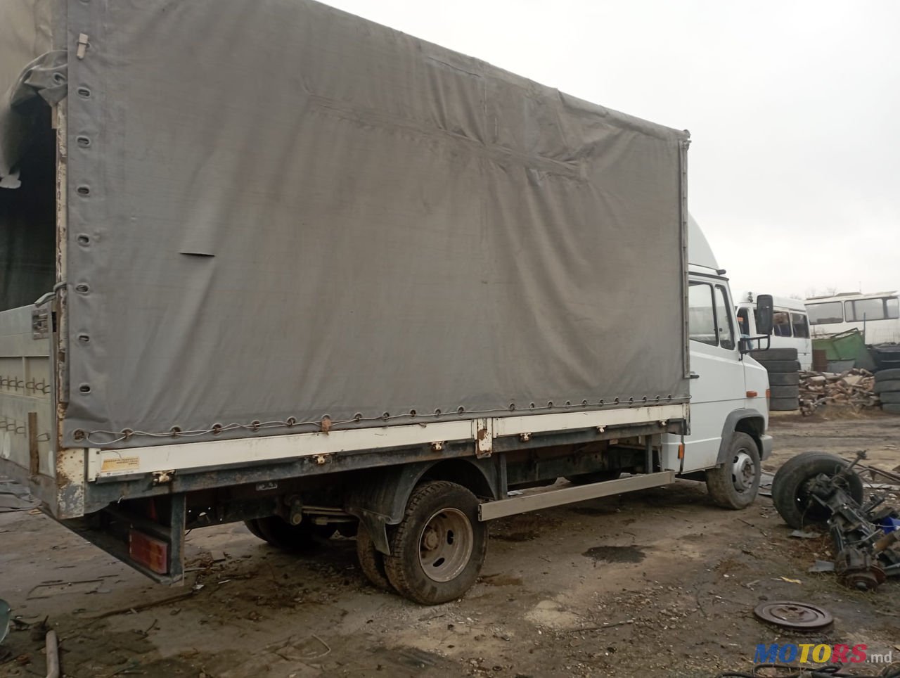 1999' Mercedes-Benz Варио 512 photo #1