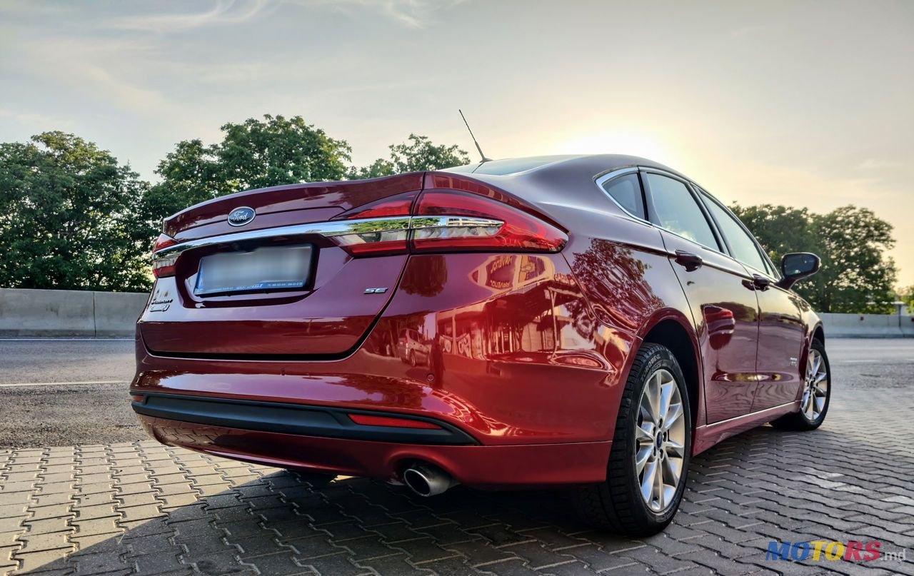 2017' Ford Fusion photo #6