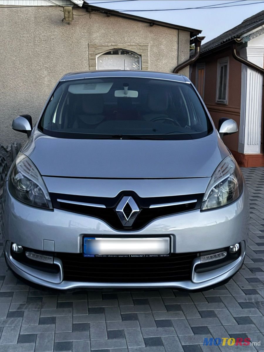 2014' Renault Grand Scenic photo #1