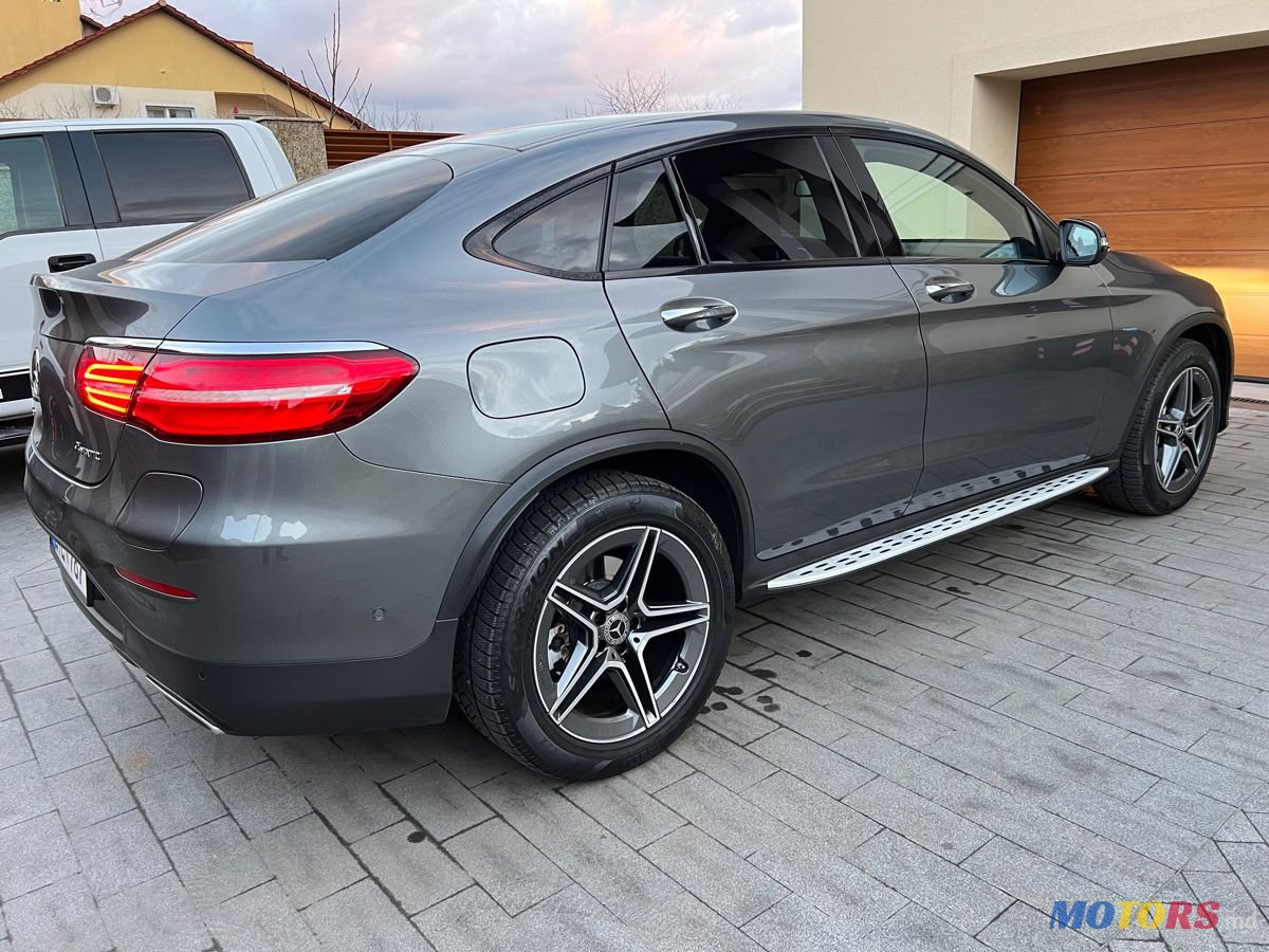 2017' Mercedes-Benz Glc Coupe photo #4