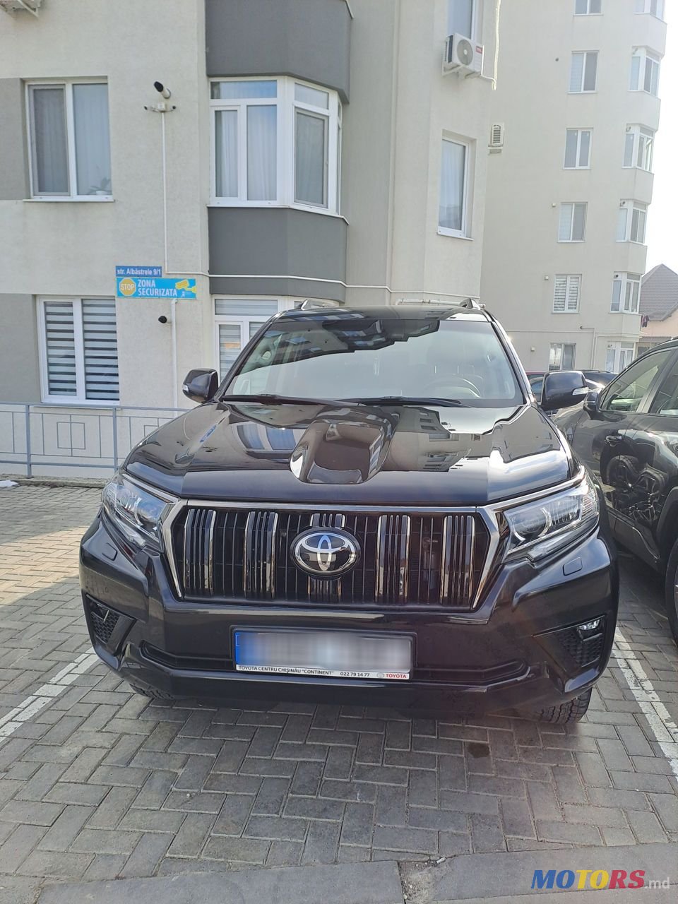 2021' Toyota Land Cruiser Prado photo #1