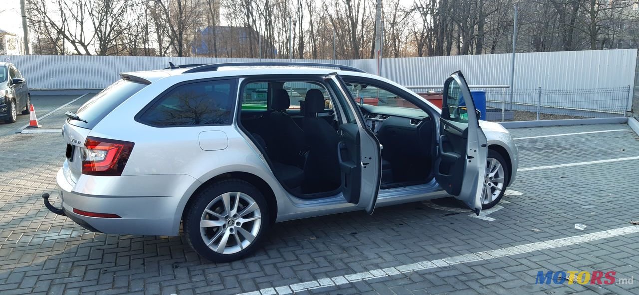 2019' Skoda Octavia photo #6