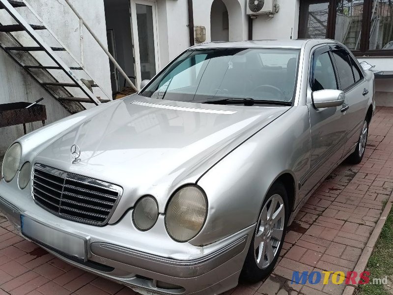 1999' Mercedes-Benz E-Class photo #3