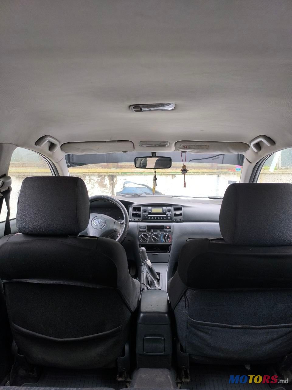 2005' Toyota Corolla photo #2