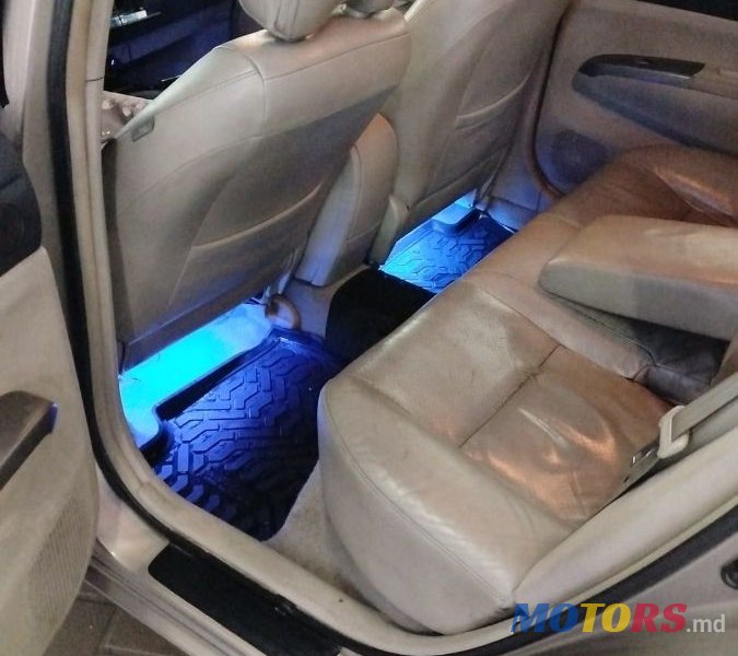 2009' Toyota Prius photo #5