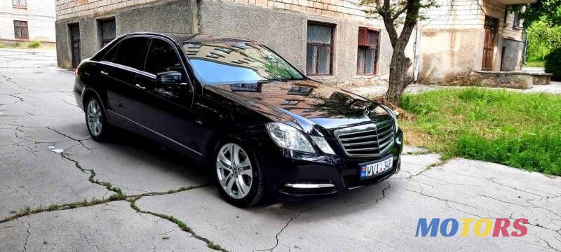 2010' Mercedes-Benz E photo #3