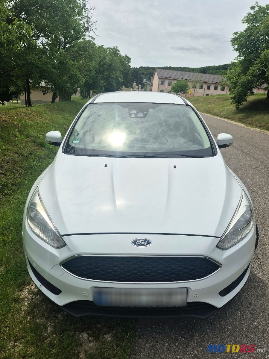 2016' Ford Focus photo #3