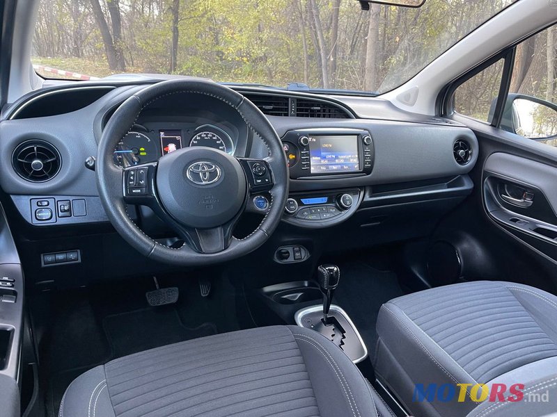 2019' Toyota Yaris photo #5