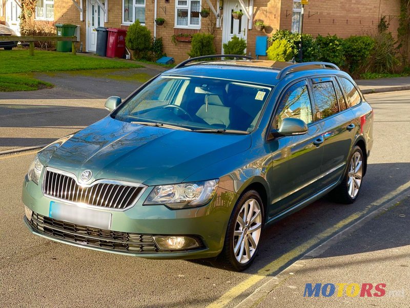 2013' Skoda Superb photo #2