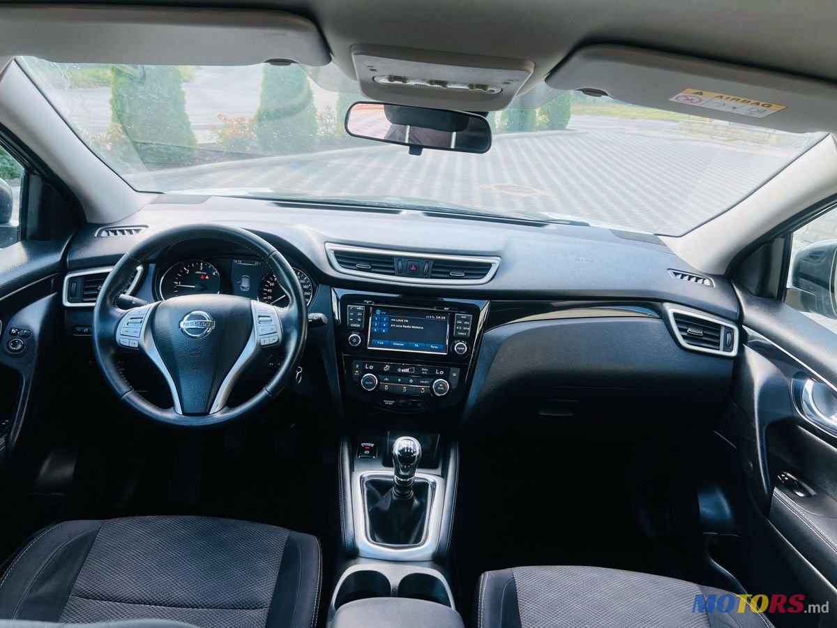2015' Nissan Qashqai photo #6