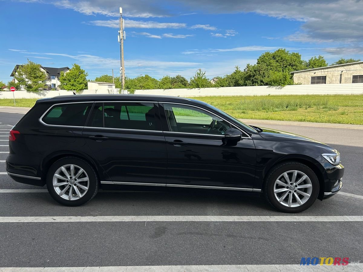 1988' Volkswagen Passat photo #2