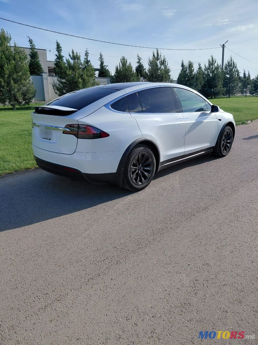 2019' Tesla Model X photo #2