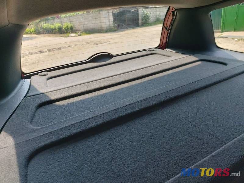 2005' Renault Clio photo #5