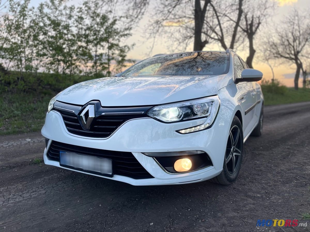 2016' Renault Megane photo #1