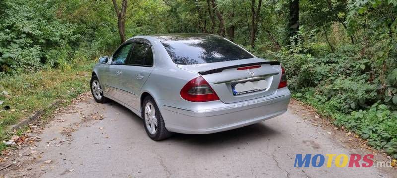 2008' Mercedes-Benz E photo #4
