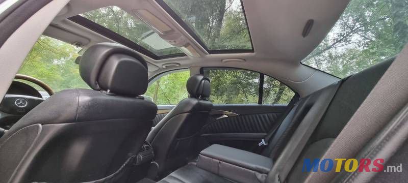 2008' Mercedes-Benz E photo #6