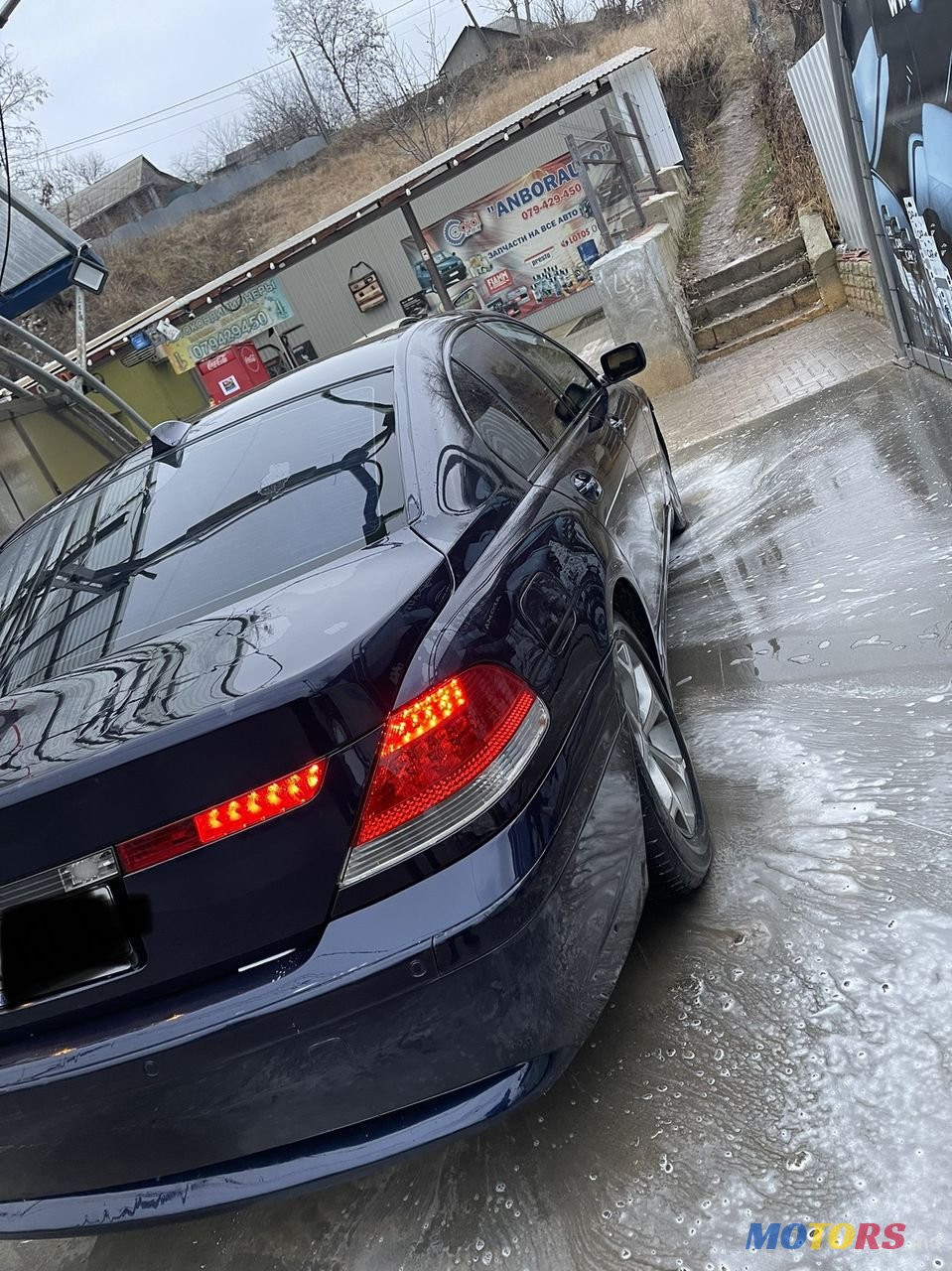 2004' BMW 7 Series photo #2