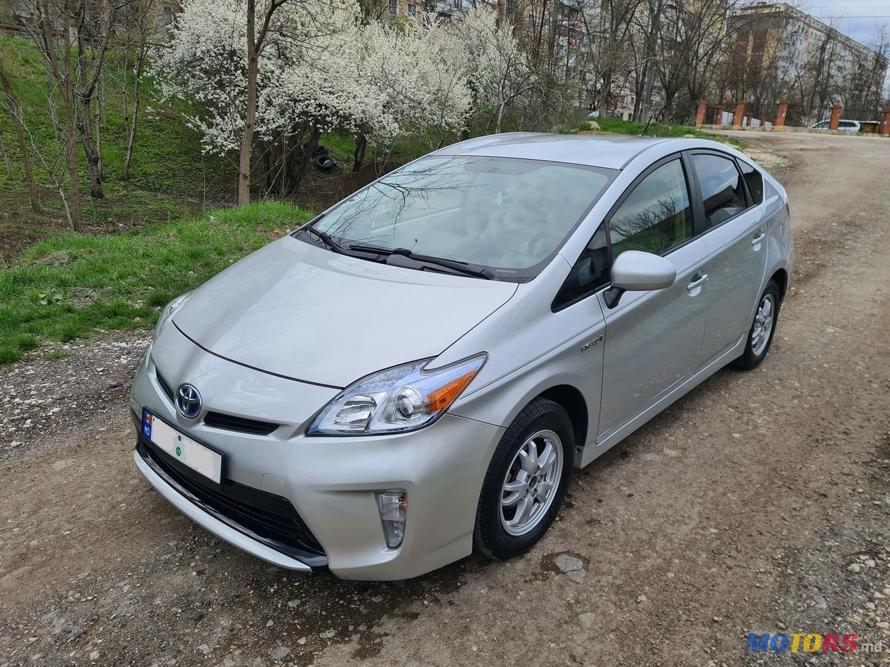 2012' Toyota Prius photo #2