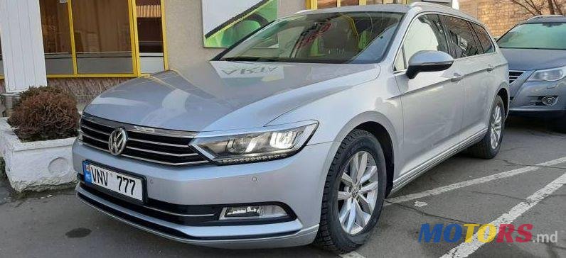 2015' Volkswagen Passat photo #3