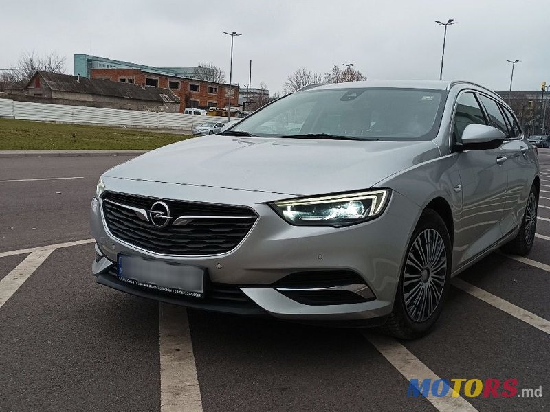 2019' Opel Insignia photo #2