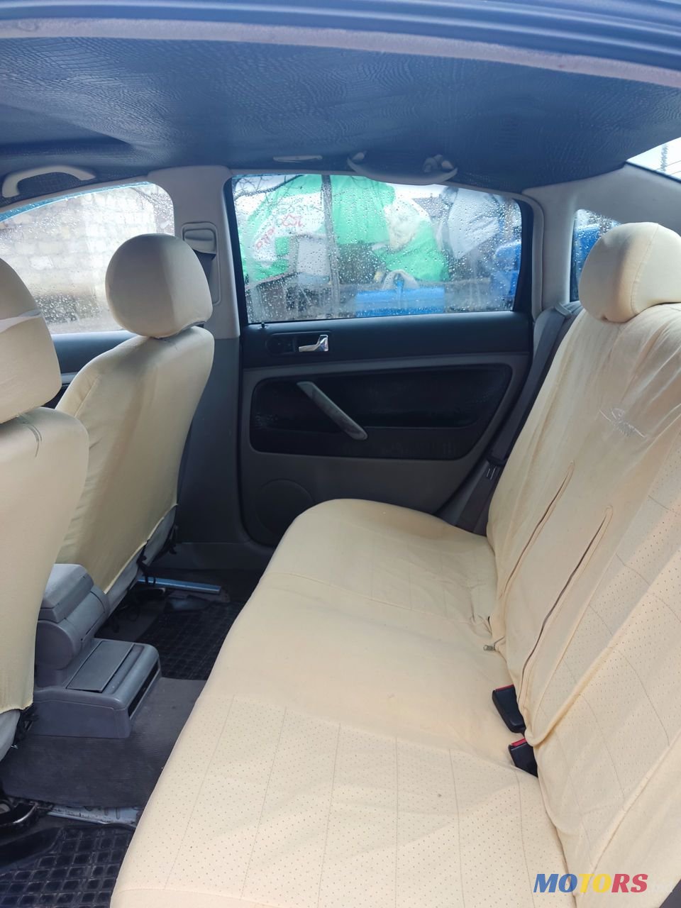 1998' Volkswagen Passat photo #5