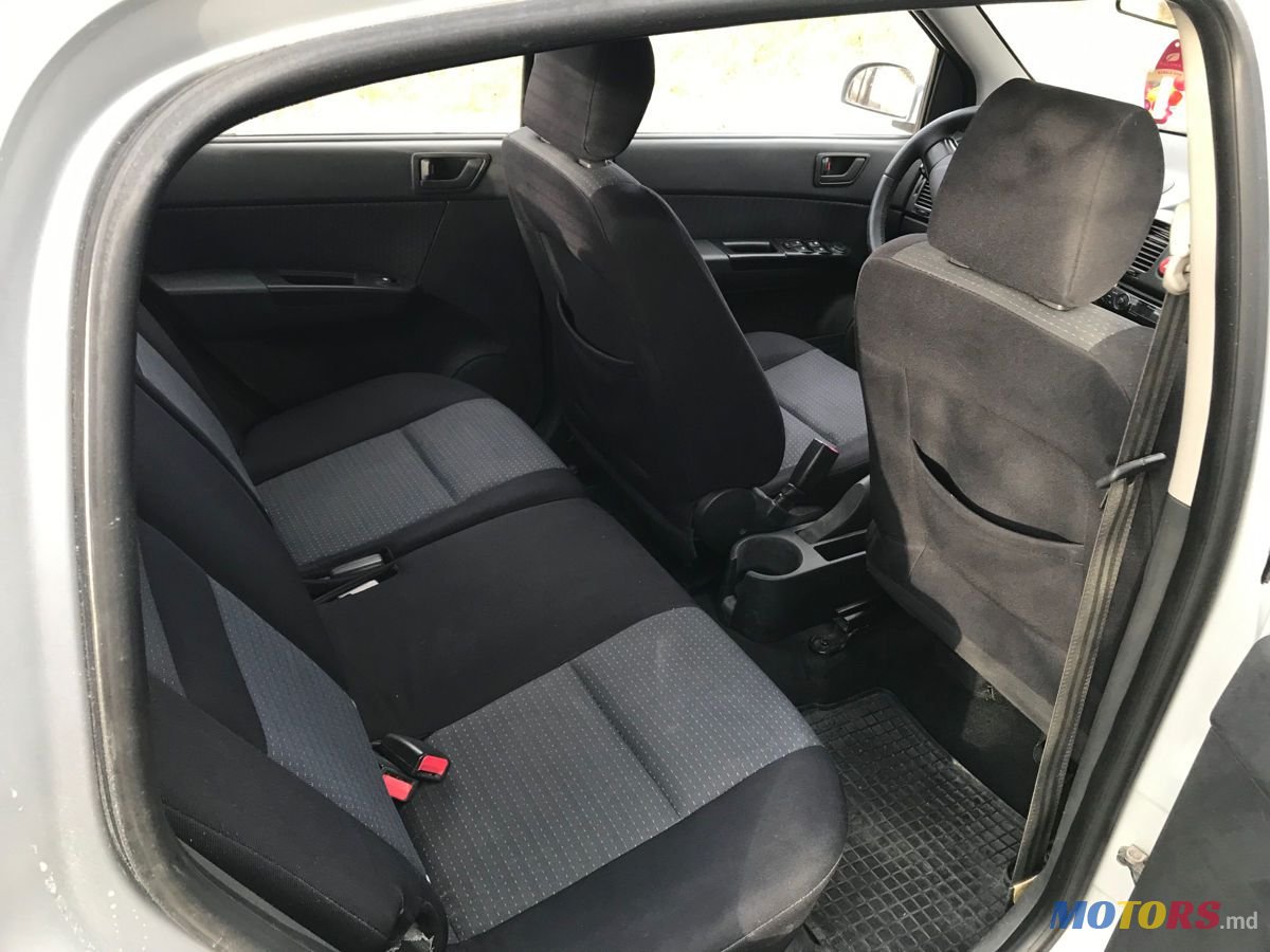 2009' Hyundai Getz photo #4