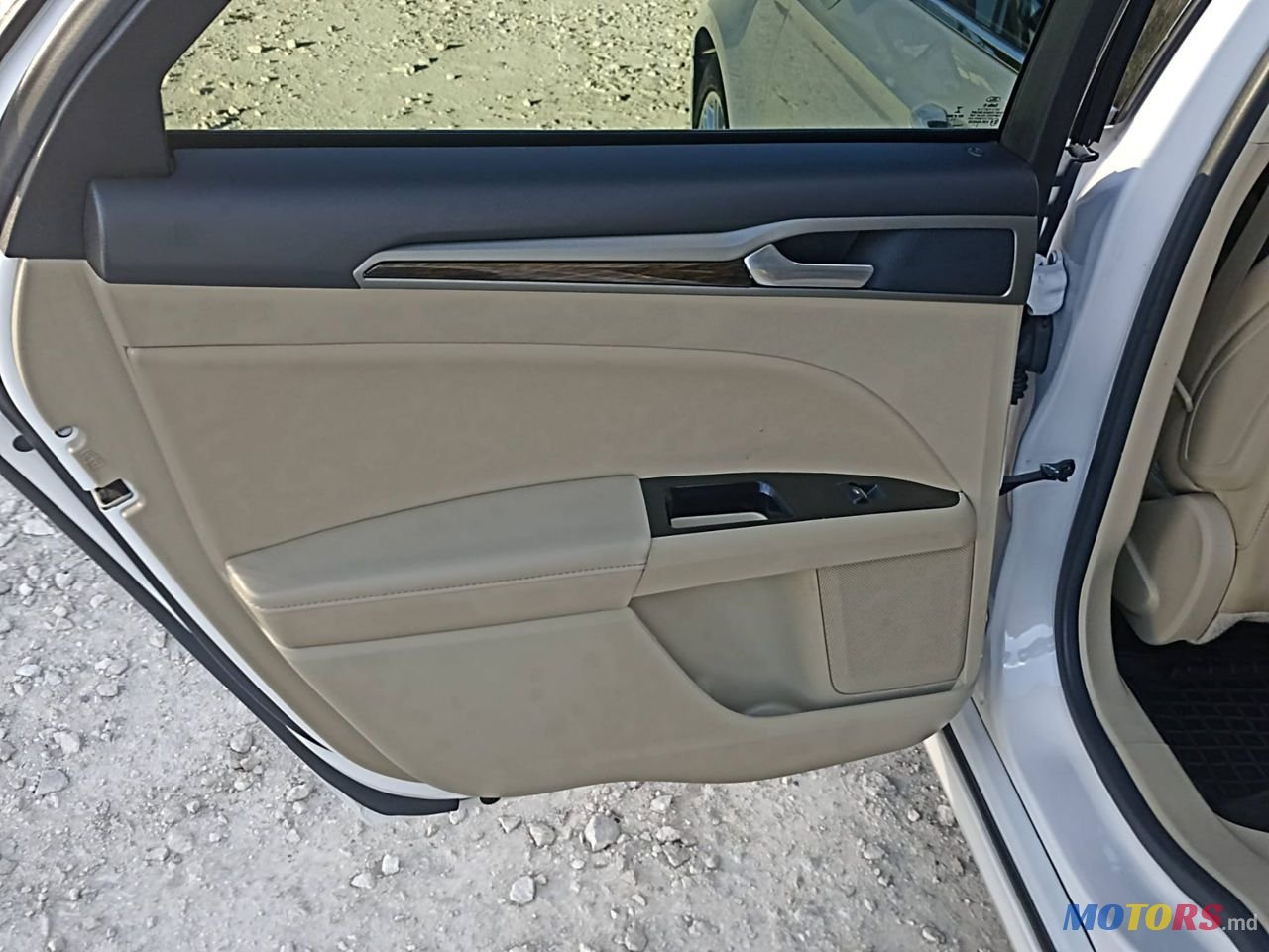 2014' Ford Fusion photo #4