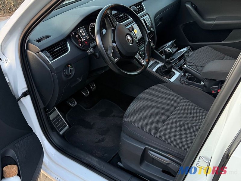 2015' Skoda Octavia photo #6