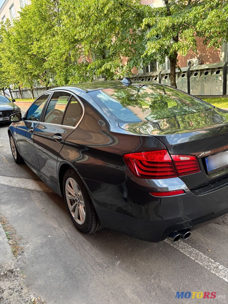 2015' BMW 5 Series photo #3