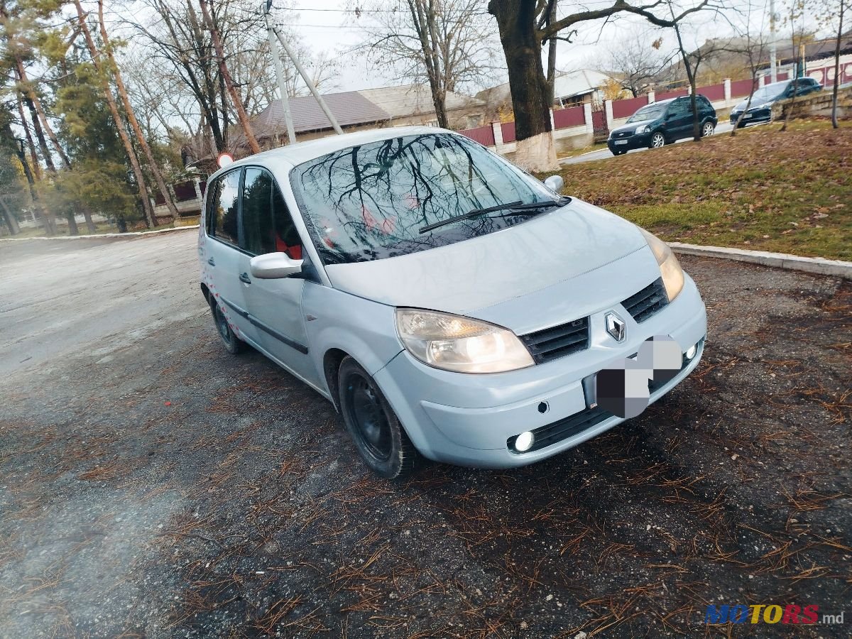 2004' Renault Scenic photo #2