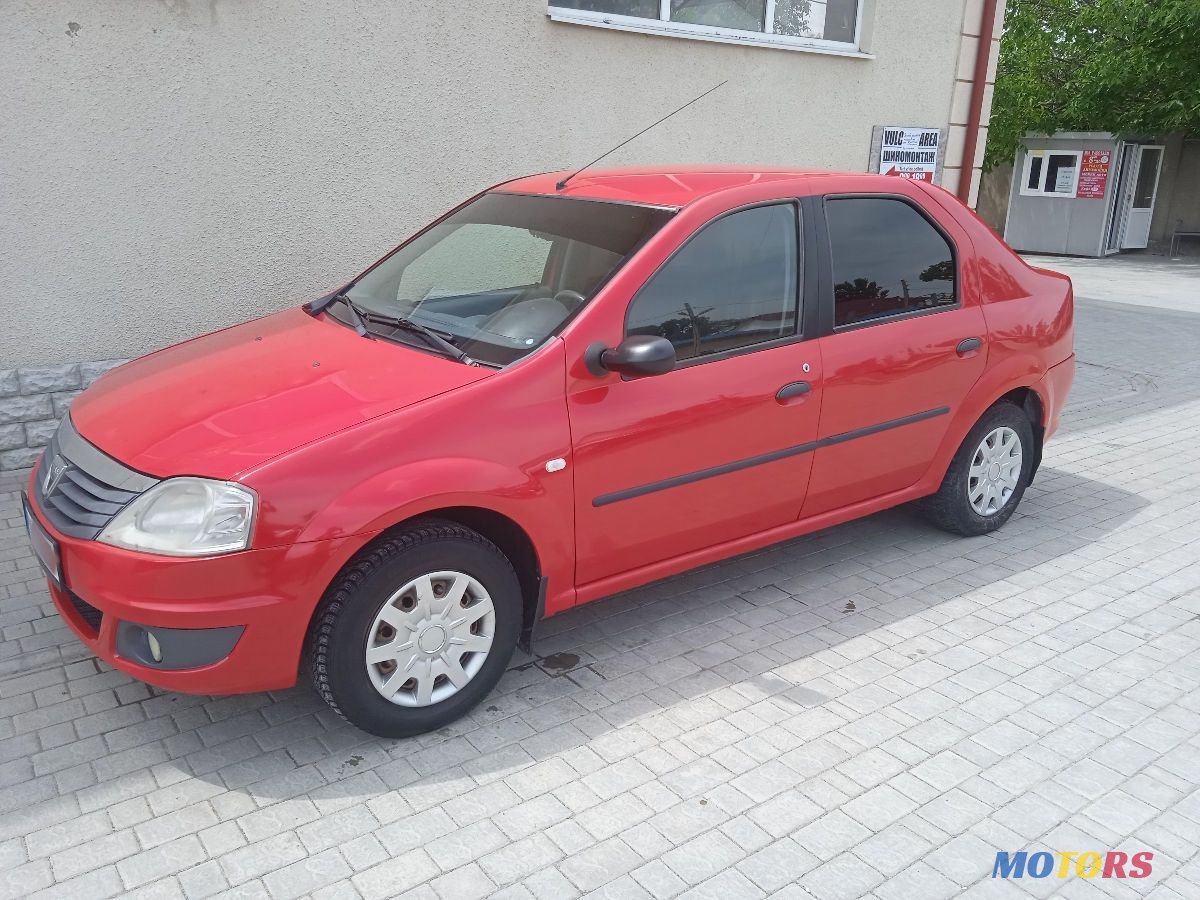 2009' Dacia Logan photo #2