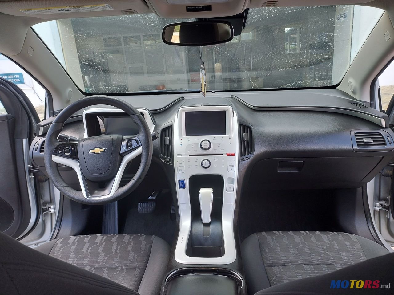 2012' Chevrolet Volt photo #6