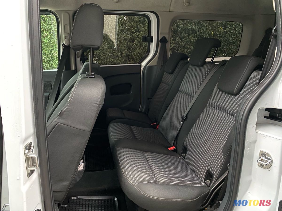 2014' Mercedes-Benz Citan photo #6