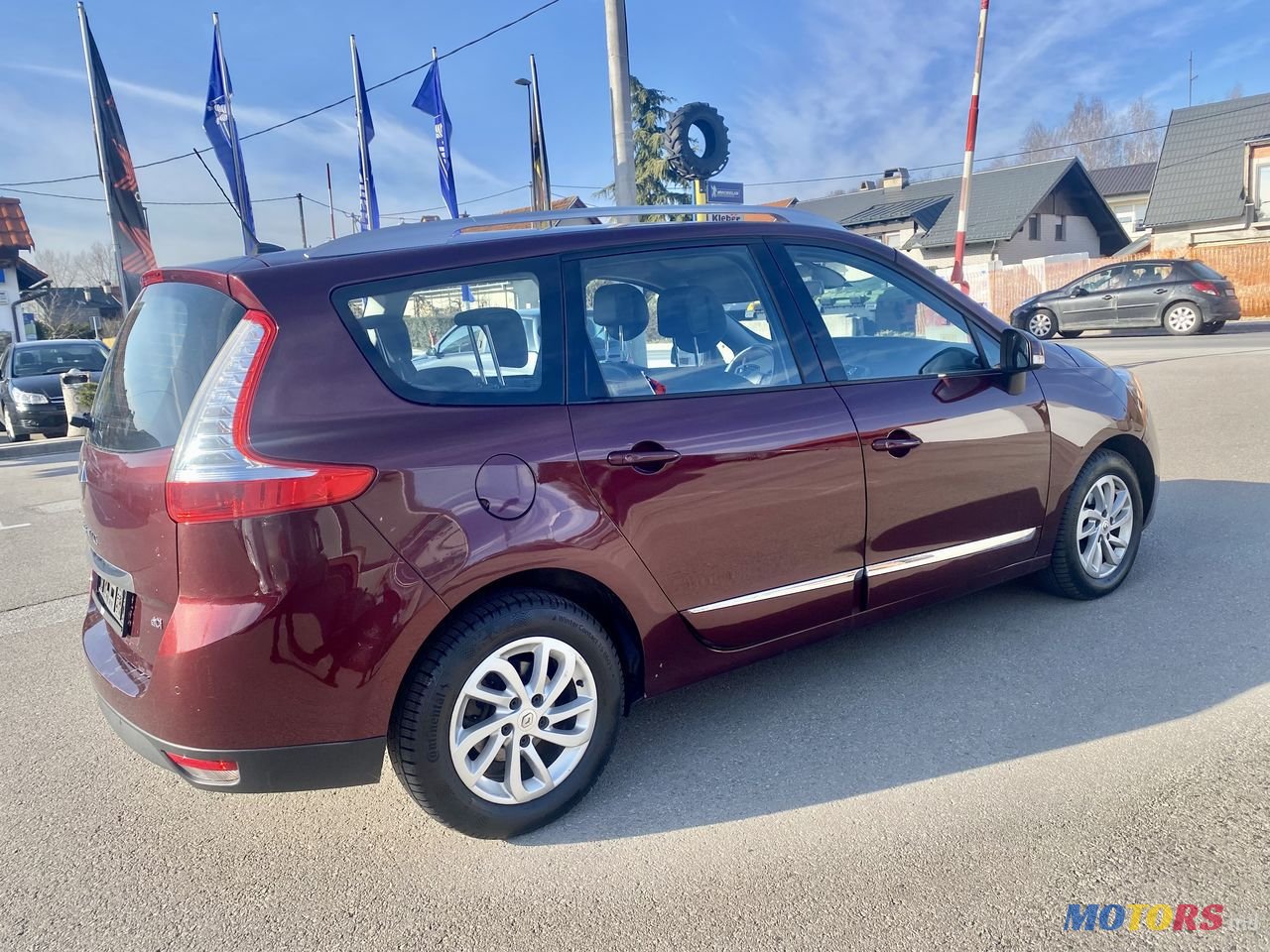 2013' Renault Grand Scenic photo #3