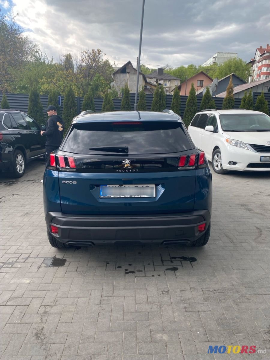 2023' Peugeot 3008 photo #5